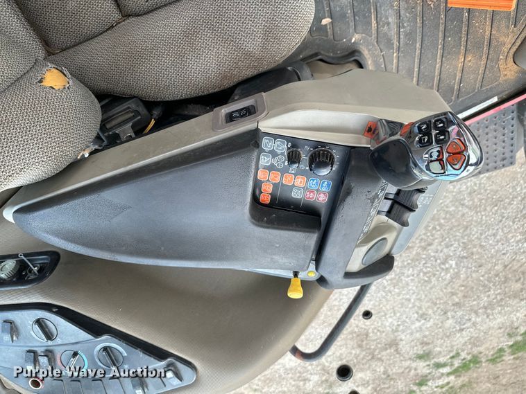 image for item ND9095 2014 Case IH Magnum 180 MFWD tractor