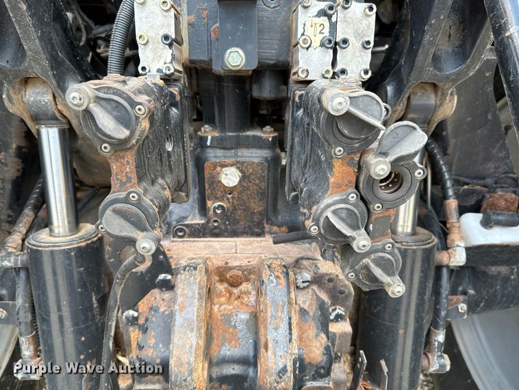 image for item ND9095 2014 Case IH Magnum 180 MFWD tractor