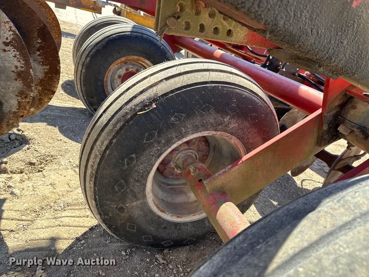 image for item ND9143 Case IH 3950 tandem disk