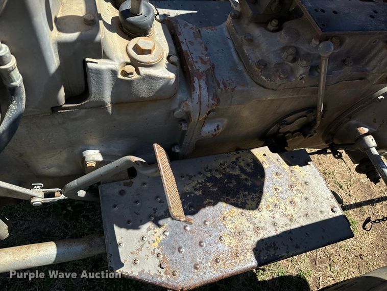 image for item ND9168 1980 Massey Ferguson 245 tractor