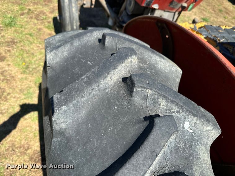 image for item ND9168 1980 Massey Ferguson 245 tractor