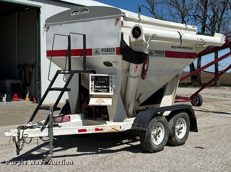 image for item ND9173 2005 Grain-Weigh  GW-200 grain cart