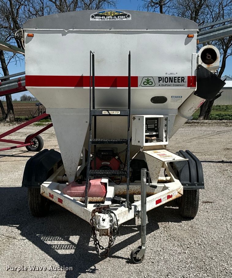 image for item ND9173 2005 Grain-Weigh  GW-200 grain cart