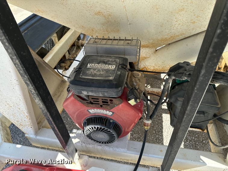 image for item ND9173 2005 Grain-Weigh  GW-200 grain cart