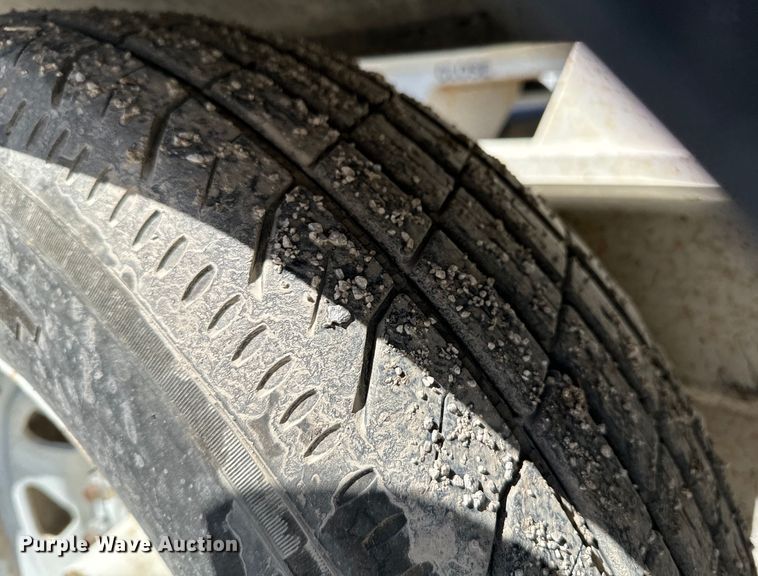 image for item ND9173 2005 Grain-Weigh  GW-200 grain cart