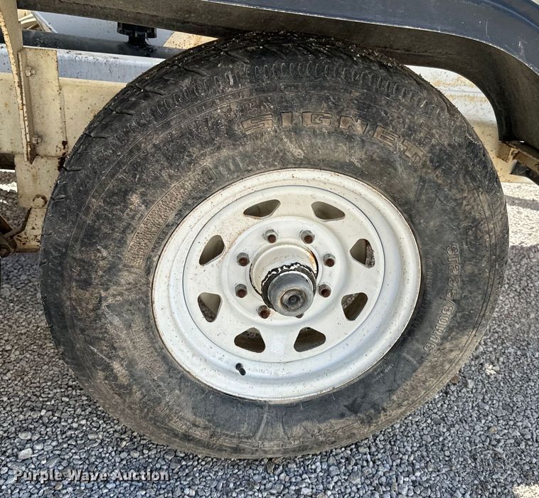 image for item ND9173 2005 Grain-Weigh  GW-200 grain cart