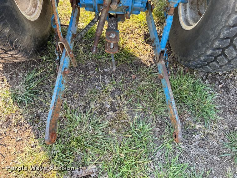 image for item ND9182 1983 Ford 1710 MFWD tractor