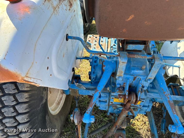 image for item ND9182 1983 Ford 1710 MFWD tractor