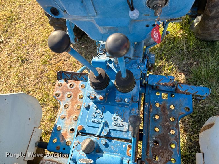 image for item ND9182 1983 Ford 1710 MFWD tractor