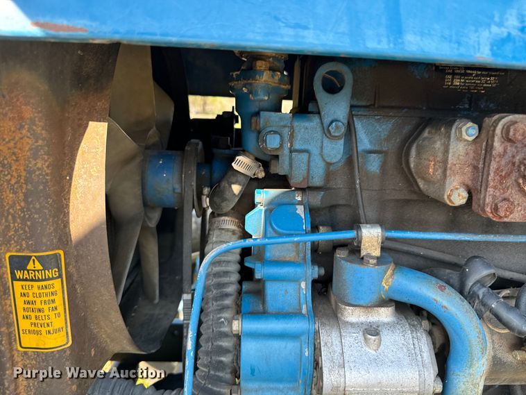 image for item ND9182 1983 Ford 1710 MFWD tractor