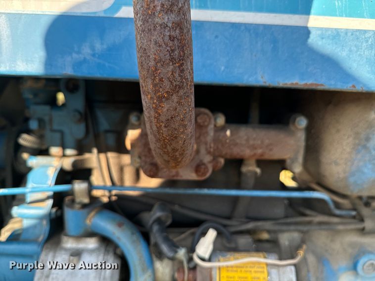 image for item ND9182 1983 Ford 1710 MFWD tractor