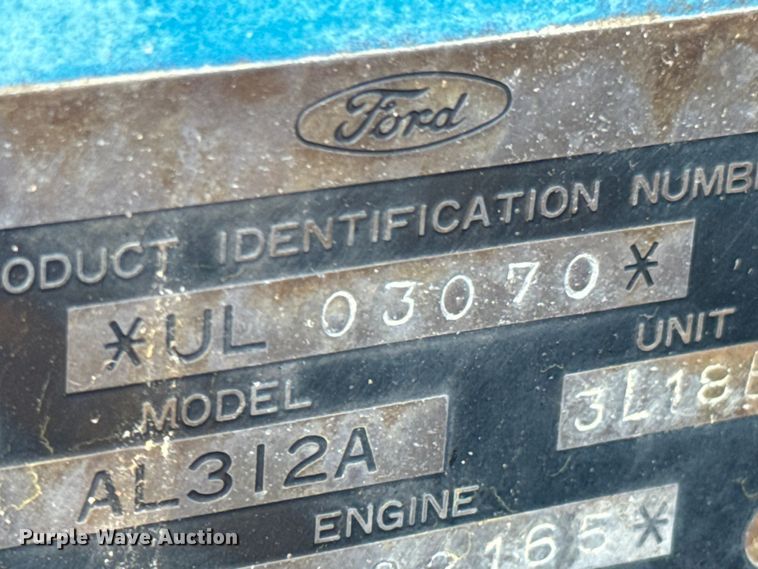 image for item ND9182 1983 Ford 1710 MFWD tractor