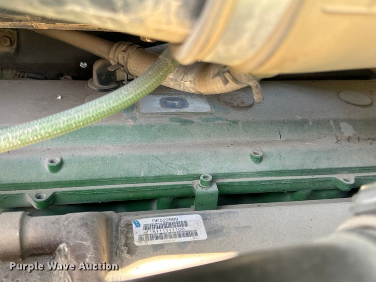 image for item NH9091 2011 John Deere 4830 sprayer