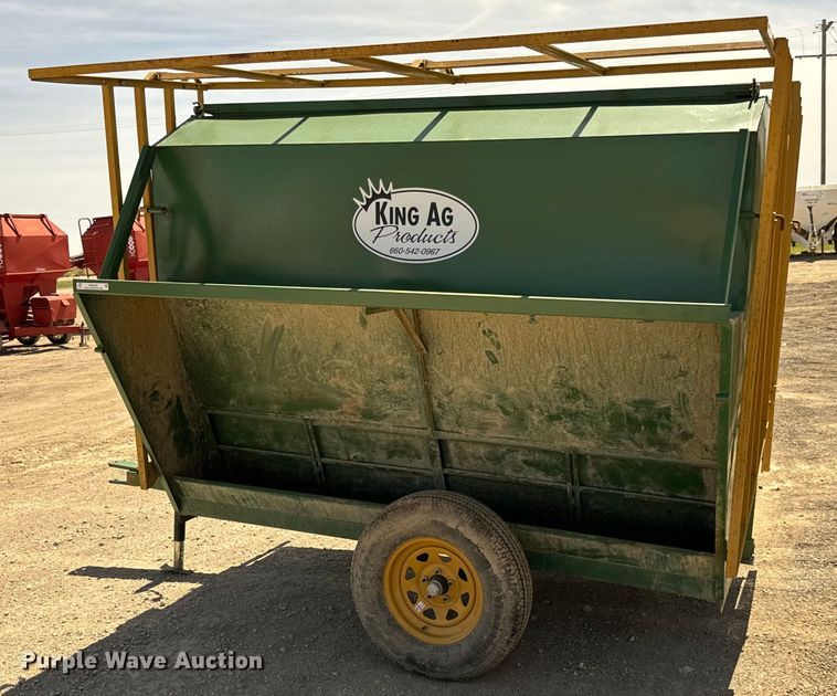 image for item NH9103 King Ag Products  creep feeder