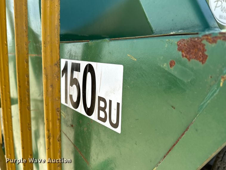 image for item NH9103 King Ag Products  creep feeder