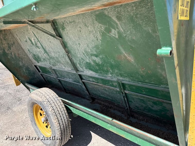 image for item NH9103 King Ag Products  creep feeder