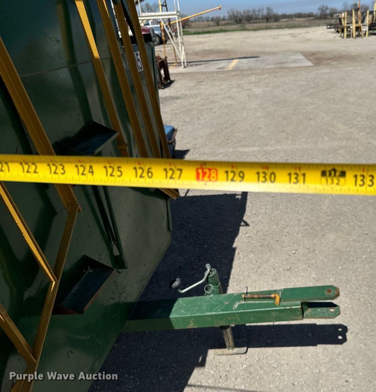 image for item NH9103 King Ag Products  creep feeder