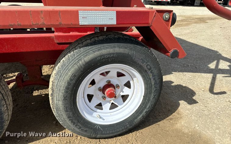 image for item NH9107 Feed Train 6000A seed tender