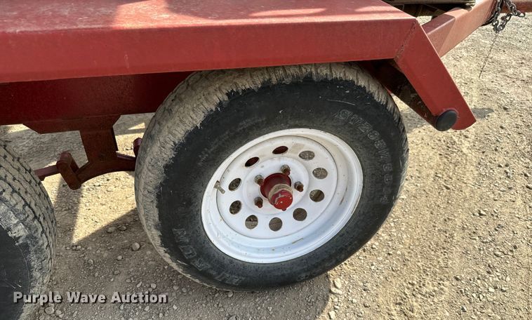 image for item NH9108 Feed Train 6000A seed tender