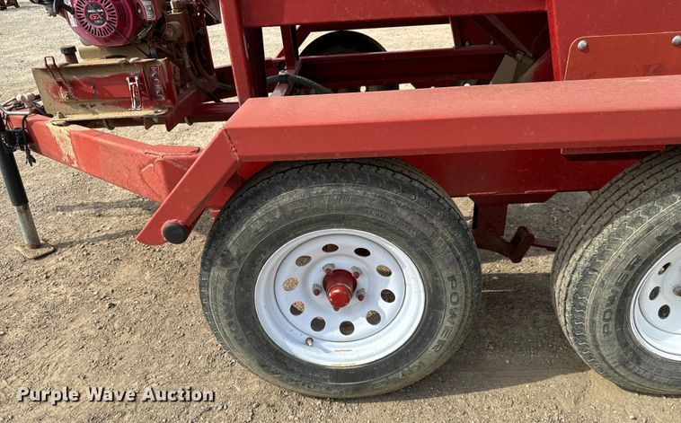 image for item NH9109 Feed Train 6000A seed tender