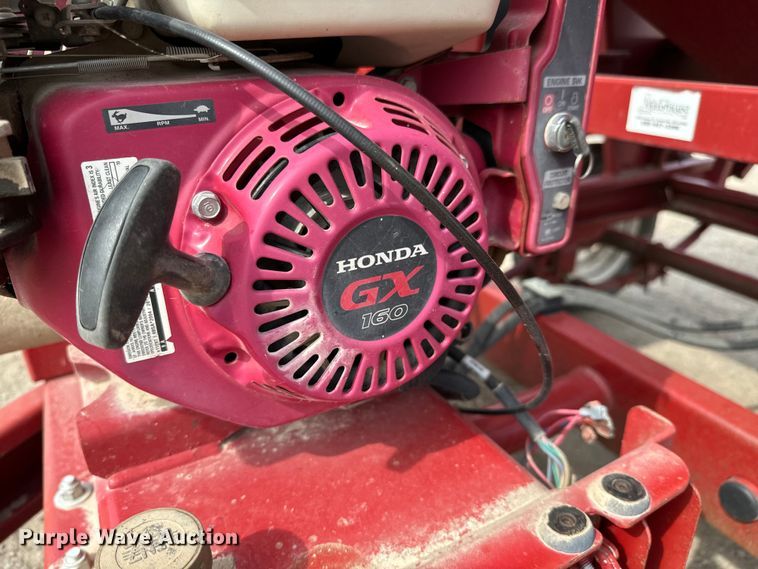 image for item NH9110 Feed Train 6000A seed tender