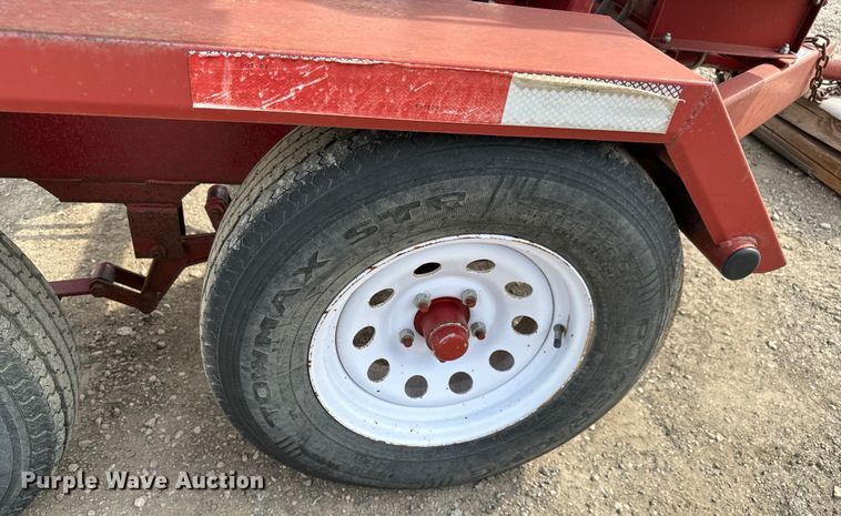 image for item NH9110 Feed Train 6000A seed tender