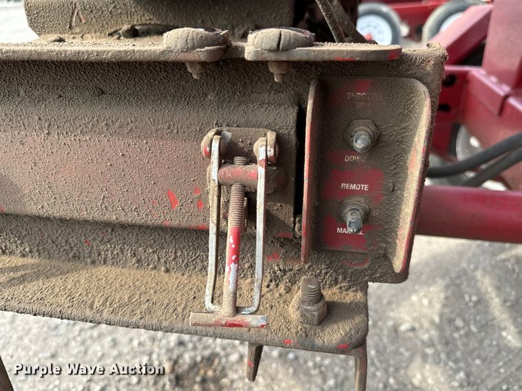 image for item NH9112 Feed Train 6000A seed tender