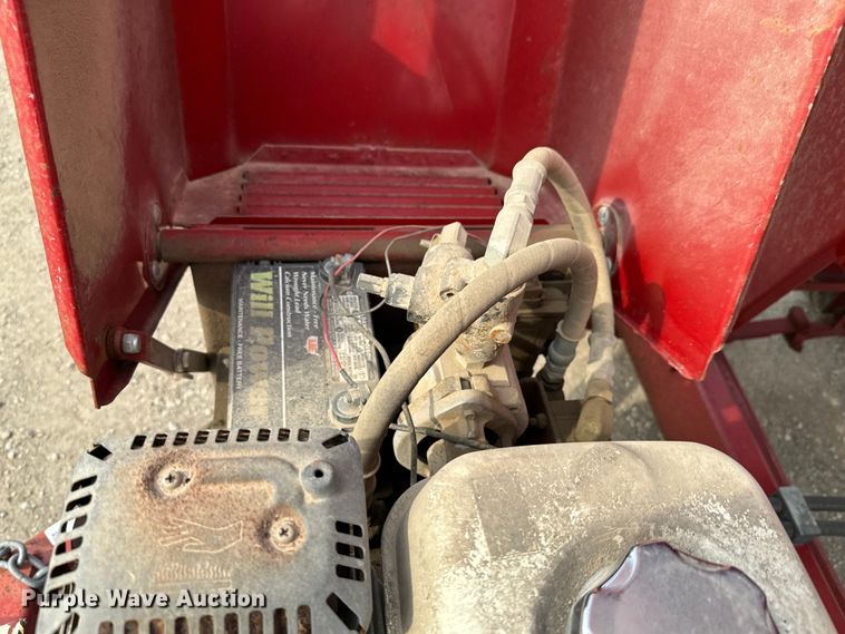 image for item NH9112 Feed Train 6000A seed tender