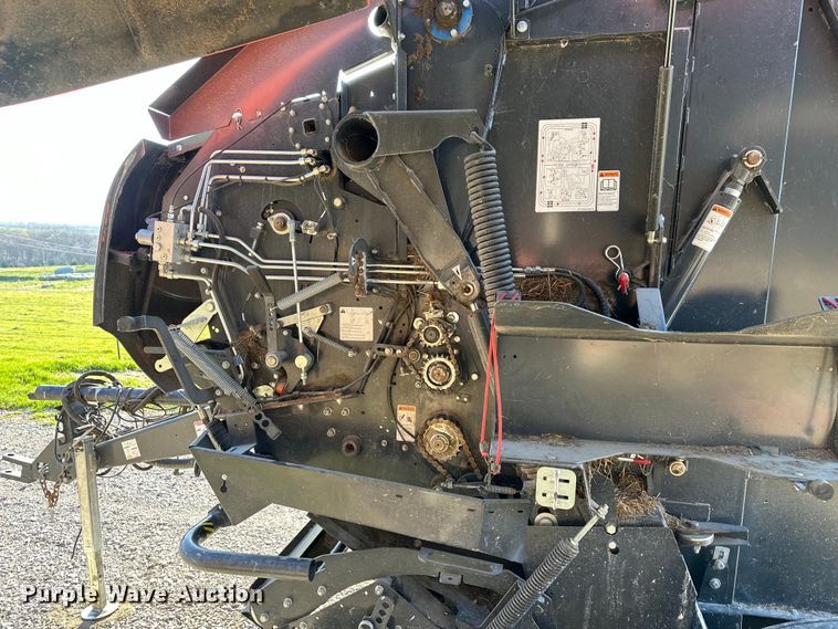 image for item NT9071 2017 Kubota  BV4580 round baler