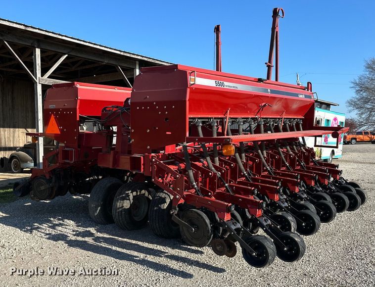 image for item NT9073 Case IH 5500 Soybean Special grain drill