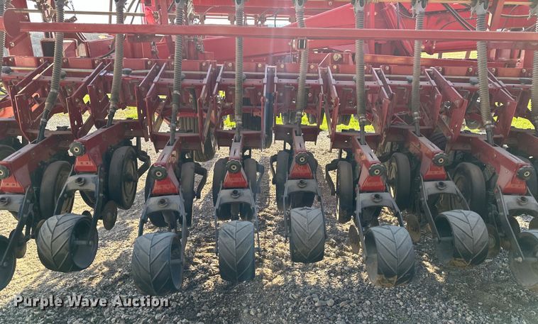 image for item NT9073 Case IH 5500 Soybean Special grain drill