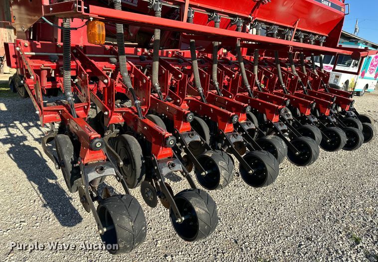 image for item NT9073 Case IH 5500 Soybean Special grain drill