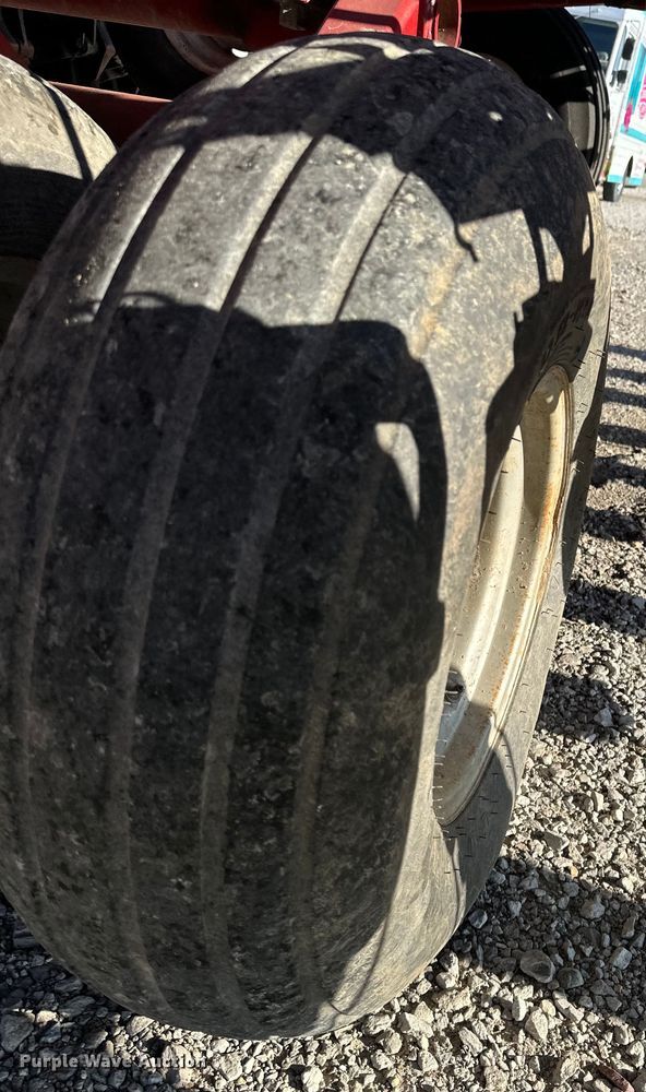 image for item NT9073 Case IH 5500 Soybean Special grain drill