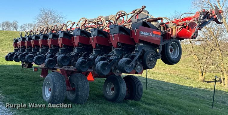 image for item NT9074 2009 Case IH 1240 Early Riser split row planter