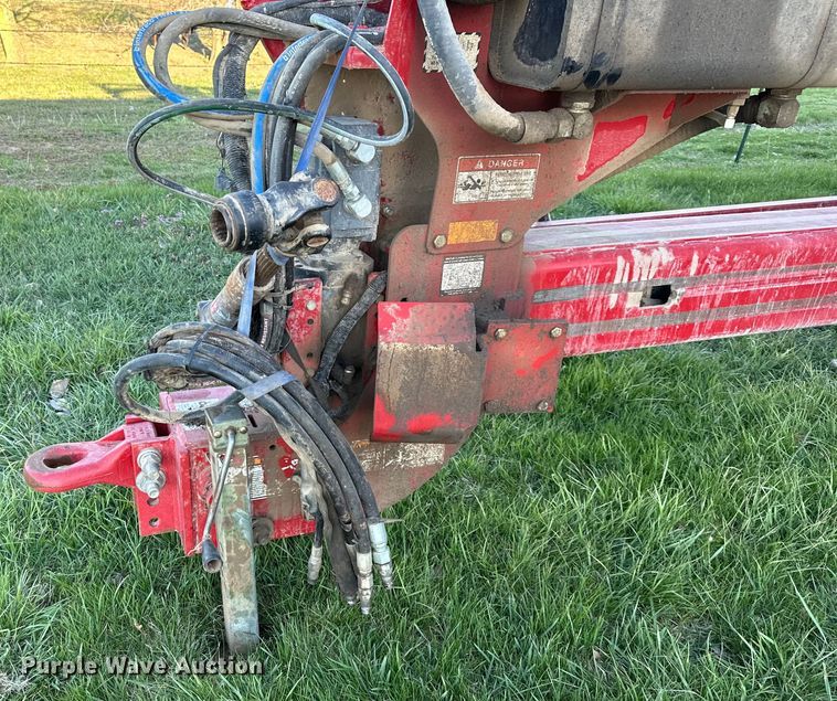 image for item NT9074 2009 Case IH 1240 Early Riser split row planter