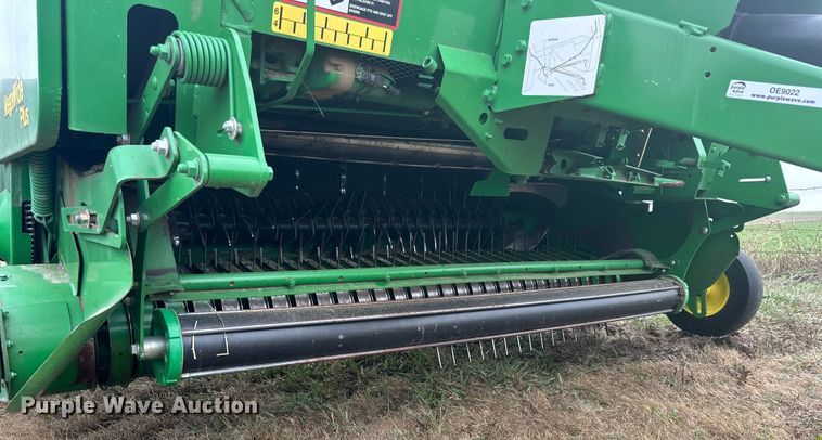 image for item OE9022 2012 John Deere 568 Mega Wide Plus round baler