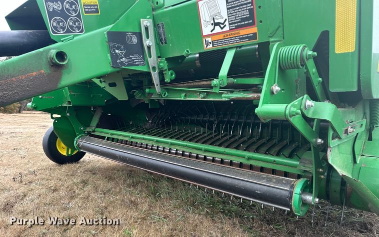 image for item OE9022 2012 John Deere 568 Mega Wide Plus round baler