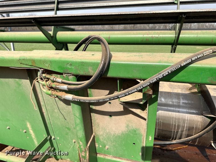 image for item OE9051 John Deere 224 rigid head