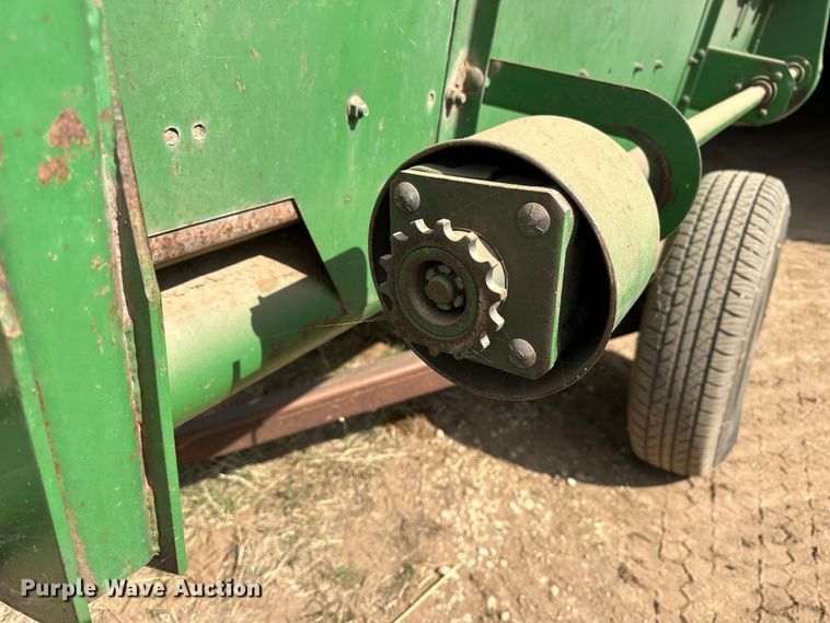image for item OE9051 John Deere 224 rigid head