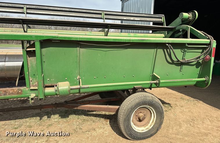 image for item OE9051 John Deere 224 rigid head