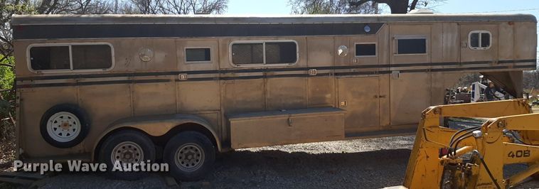 image for item OF9672 Livestock trailer
