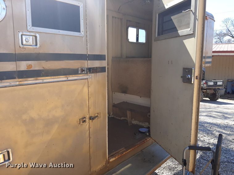 image for item OF9672 Livestock trailer