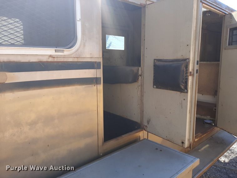 image for item OF9672 Livestock trailer