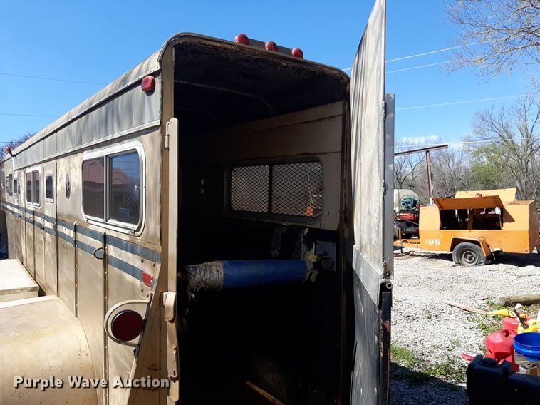 image for item OF9672 Livestock trailer