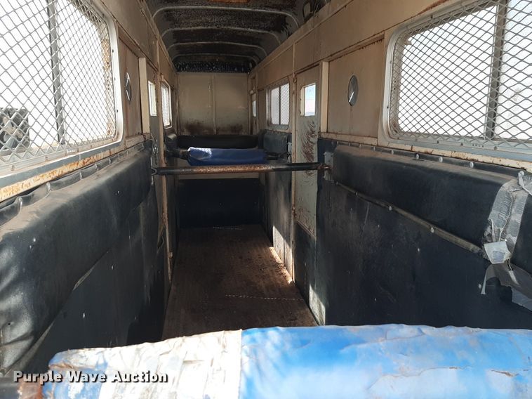 image for item OF9672 Livestock trailer