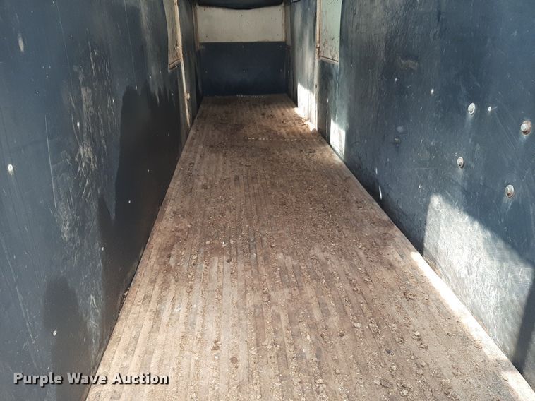 image for item OF9672 Livestock trailer