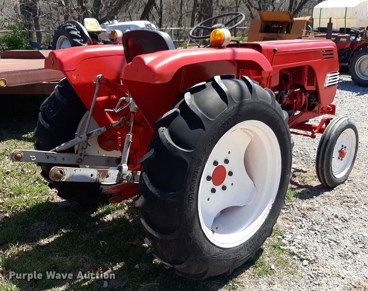 image for item OF9689 Shibaura SD2200 tractor