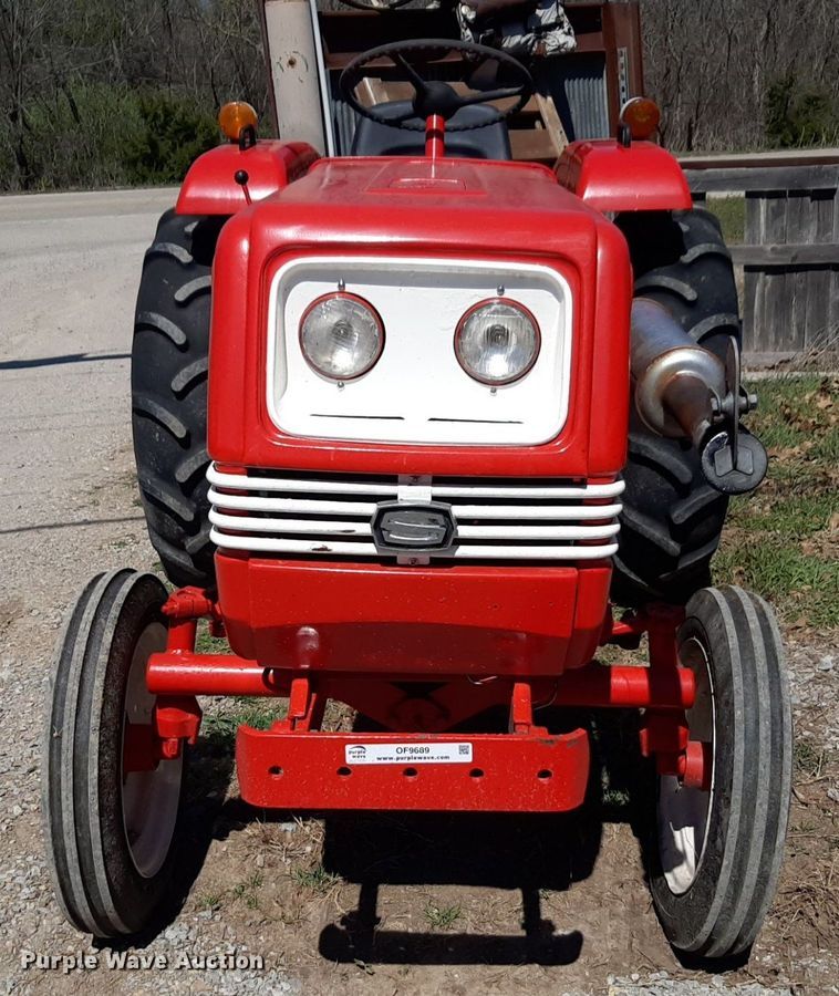 image for item OF9689 Shibaura SD2200 tractor