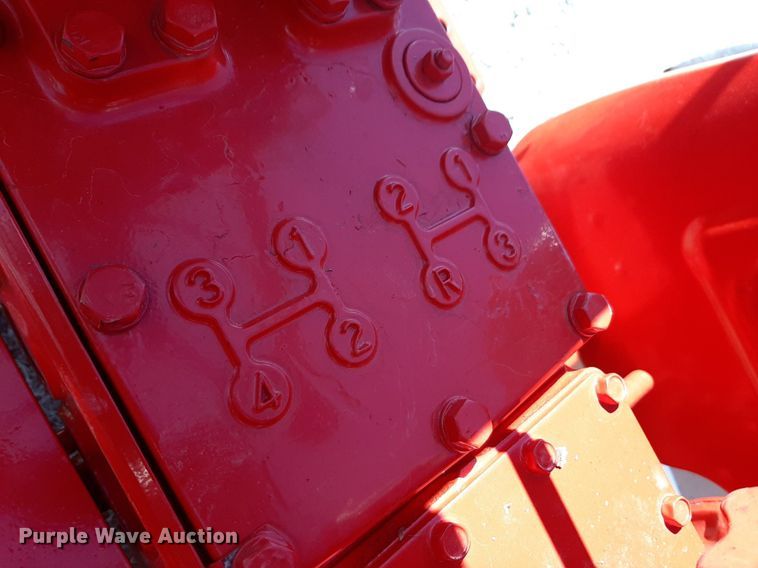 image for item OF9689 Shibaura SD2200 tractor