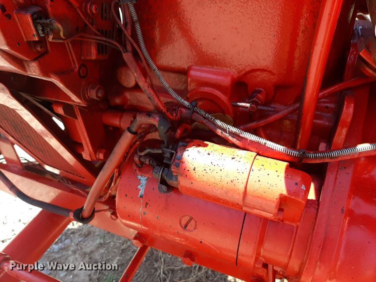 image for item OF9689 Shibaura SD2200 tractor